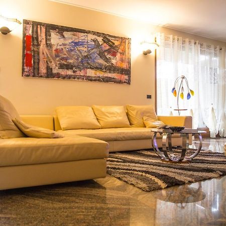 Villa Ivana Desenzano del Garda Ngoại thất bức ảnh