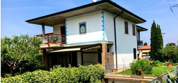 Villa Ivana Desenzano del Garda Ngoại thất bức ảnh