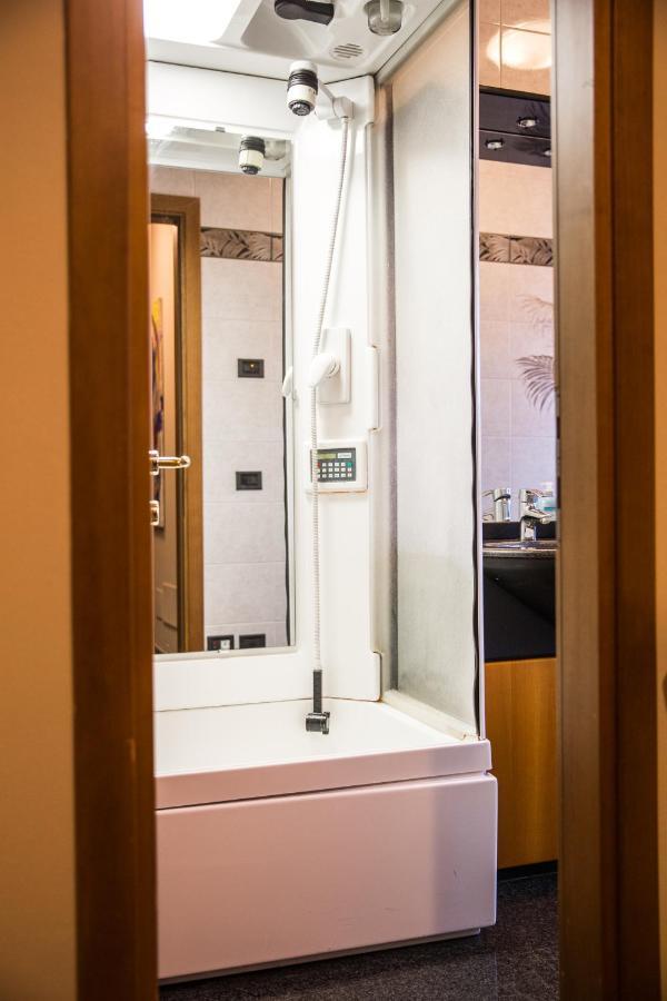 Villa Ivana Desenzano del Garda Ngoại thất bức ảnh
